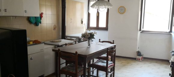 3 Schlafzimmer Haus in Brescia, Italy, Nr. 143415 3