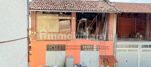 3 bedrooms House in Avigliana, Italy No. 360318 24