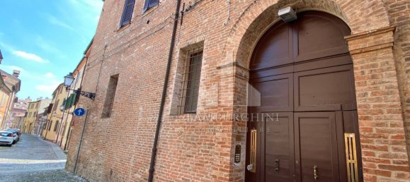 4غرفة شقة في Ferrara, Italy رقم 309389 2