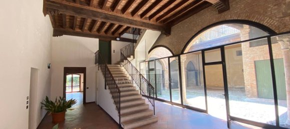 4غرفة شقة في Ferrara, Italy رقم 309389 3