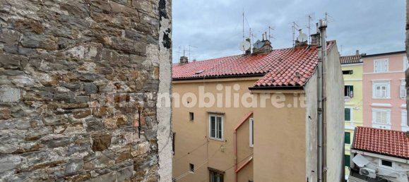 2 bedrooms Apartment in Trieste, Italy No. 208845 10