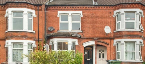 3 Schlafzimmer Haus in Watford, United Kingdom, Nr. 6040 17