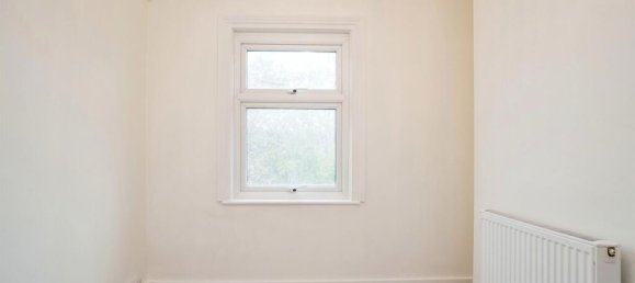 3 Schlafzimmer Haus in Watford, United Kingdom, Nr. 6040 9