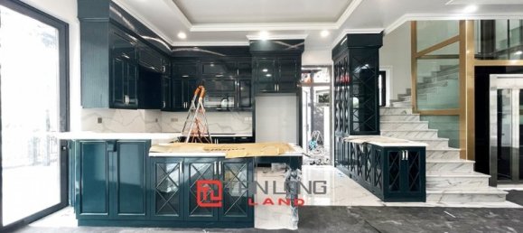 5 bedrooms Villa in Long Bien, Vietnam No. 526 4