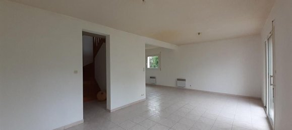 2 bedrooms House in Lannion, France No. 285842 3