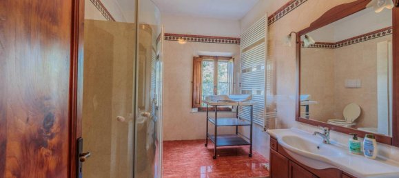 Квартира с 6 спальнями в Монтепульчано, Италия № 66284 20