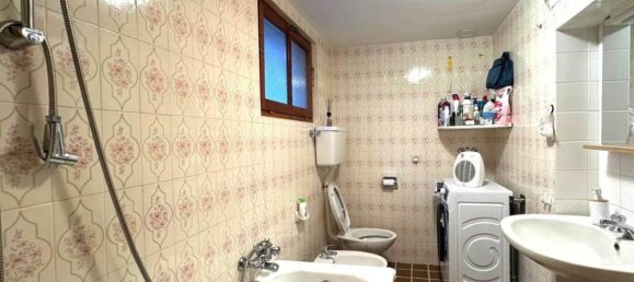 4-salle Villa à Villa di Chiavenna, Italy No. 33815 57