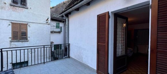 4-salle Villa à Villa di Chiavenna, Italy No. 33815 62