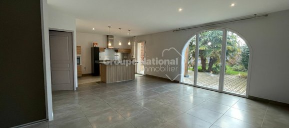 3 Schlafzimmer Villa in Brindas, France, Nr. 199950 5