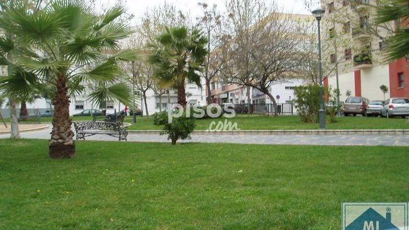 100m² Commercial property in Montijo, Spain No. 142464