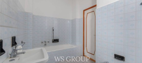 2 chambres Appartement à Monza, Italy No. 270925 20