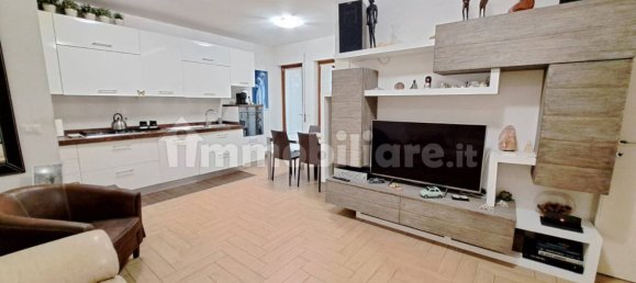 2 bedrooms Apartment in Rome, Italy No. 357503 8