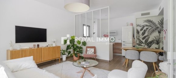 2 bedrooms Apartment in Toulon, France No. 277211 3