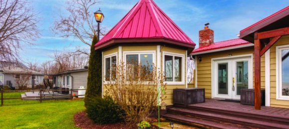 3 bedrooms House in Selkirk, Canada No. 953 8