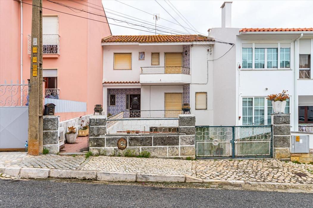 5 bedrooms House in Cascais, Portugal No. 290412