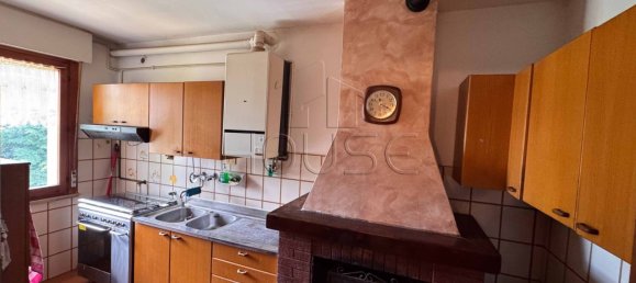 4 rooms Apartment in Città di Castello, Italy No. 264405 15