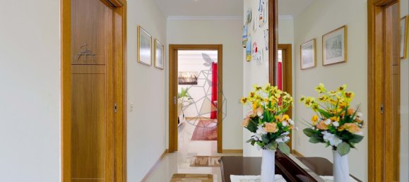 4 Schlafzimmer Villa in Portimao, Portugal, Nr. 249042 11