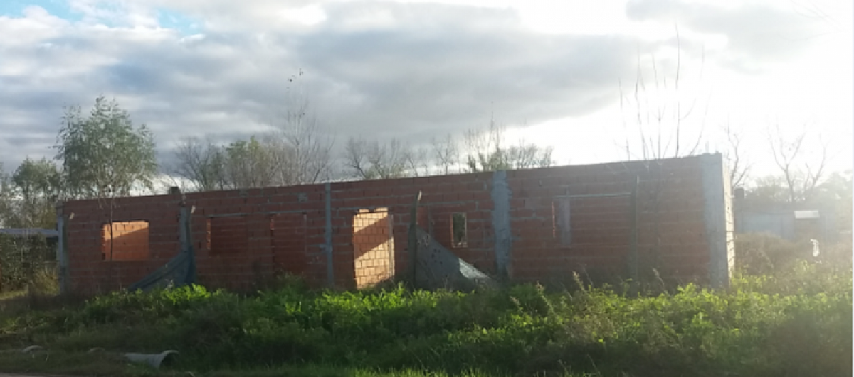  قطعة أرض في San Vicente, Argentina رقم 42233