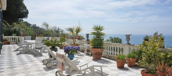 6 bedrooms Villa in Lerici, Italy No. 140518 17