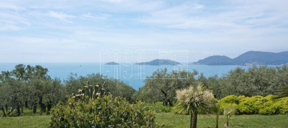 6 bedrooms Villa in Lerici, Italy No. 140518 42