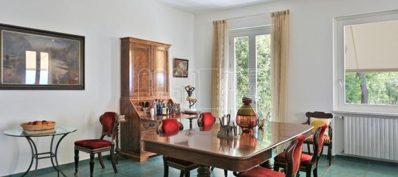 6 bedrooms Villa in Lerici, Italy No. 140518 14