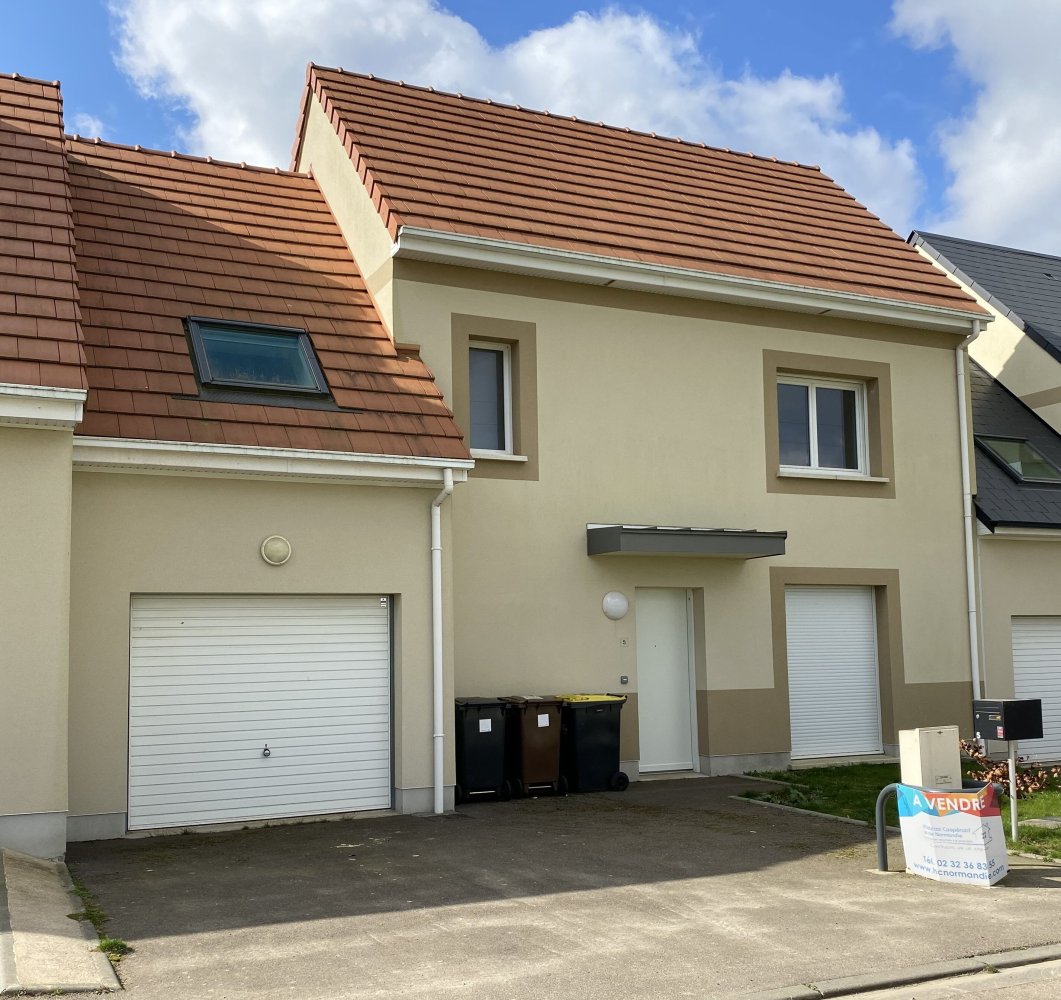 3 bedrooms House in Eure, France No. 327321