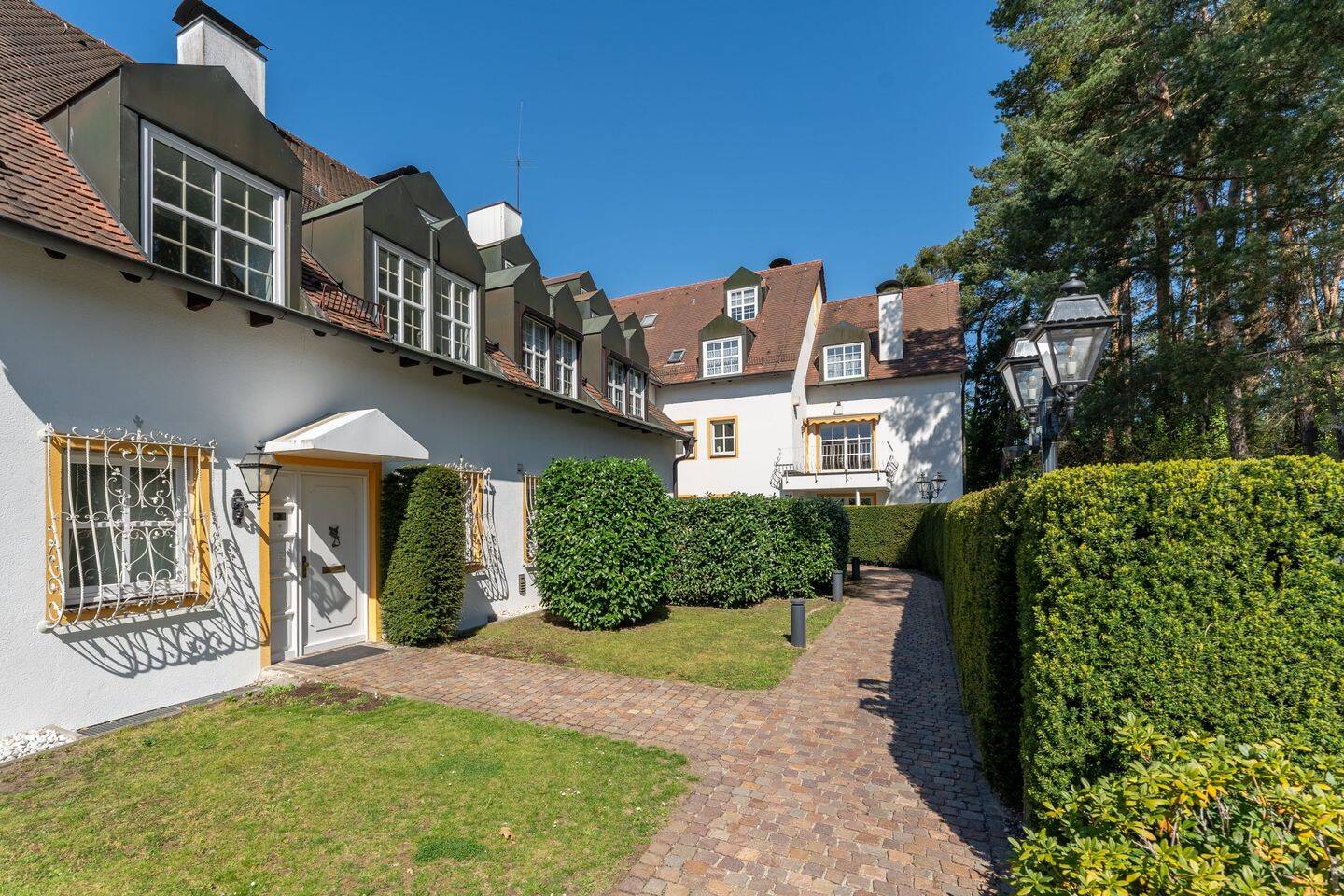 Квартира с 3 комнатами в Нюрнбергер-Ланд, Германия № 332182