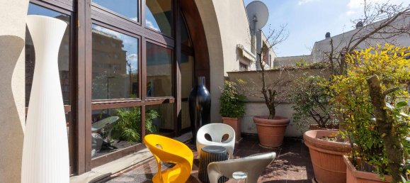 Пентхаус с 8 комнатами в Монца, Италия № 66096 13