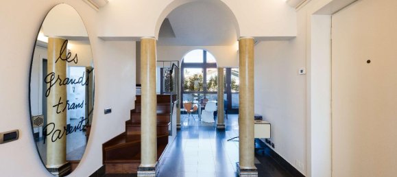 Пентхаус с 8 комнатами в Монца, Италия № 66096 2