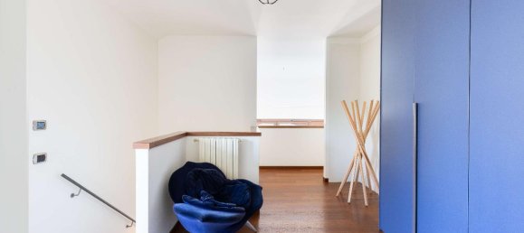 Пентхаус с 8 комнатами в Монца, Италия № 66096 26