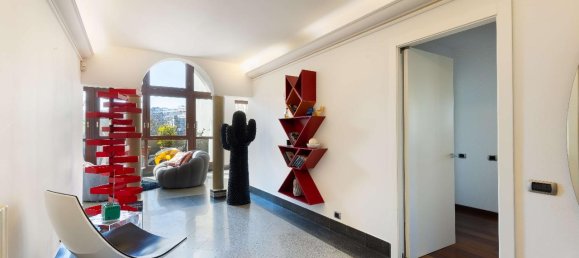 Пентхаус с 8 комнатами в Монца, Италия № 66096 3