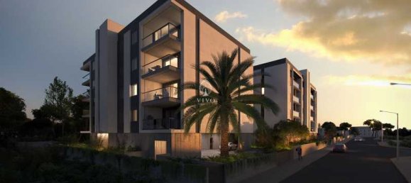 3 bedrooms Apartment in Limassol, Cyprus No. 19237 8