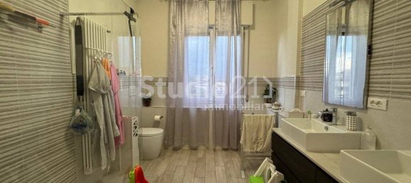 Apartamento de 2 dormitorios en Figline e Incisa Valdarno, Italy No. 283184 17