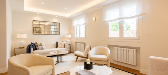 2 bedrooms Apartment in Madrid, Spain No. 27219 2