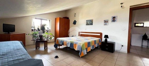 8 chambres Villa à Poggio Picenze, Italy No. 348524 32