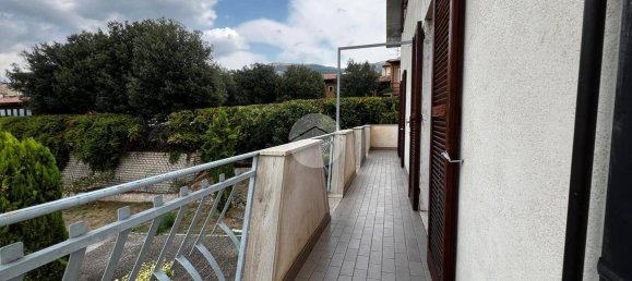 8 chambres Villa à Poggio Picenze, Italy No. 348524 23