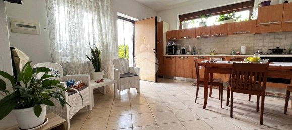 8 chambres Villa à Poggio Picenze, Italy No. 348524 27