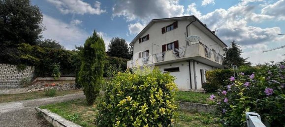 8 chambres Villa à Poggio Picenze, Italy No. 348524 8