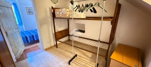 6 rooms House in Cipressa, Italy No. 301122 24