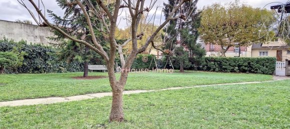 2 bedrooms Apartment in Le Bourget, France No. 173598 6