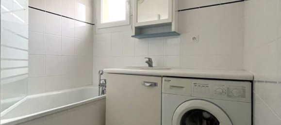 Квартира с 3 комнатами в Мерлимон, Франция № 160943 7