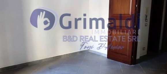 مكتب في Palermo, Italy 77متر مربع رقم 321024 5