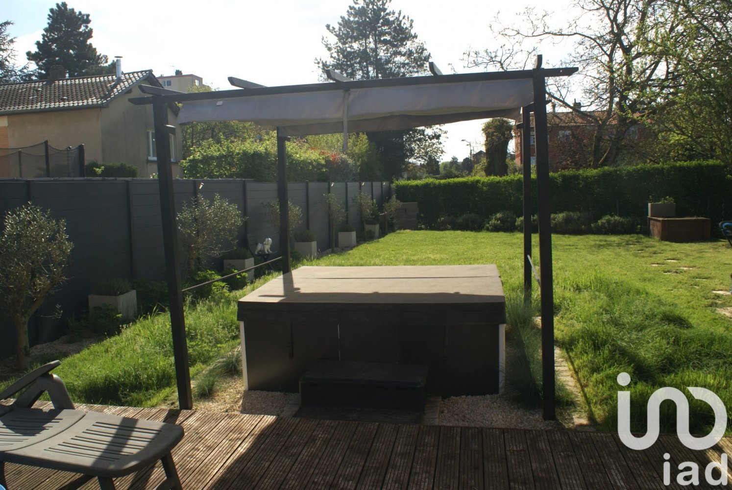 Casa de 3 dormitorios en Moulins-les-Metz, France No. 71885