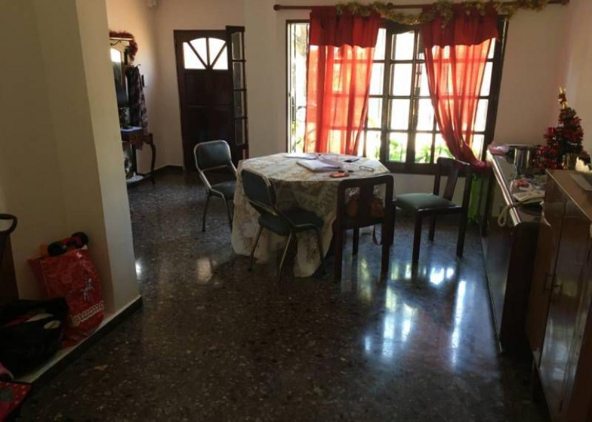 4 Schlafzimmer Wohnung in Buenos Aires, Argentina, Nr. 80054