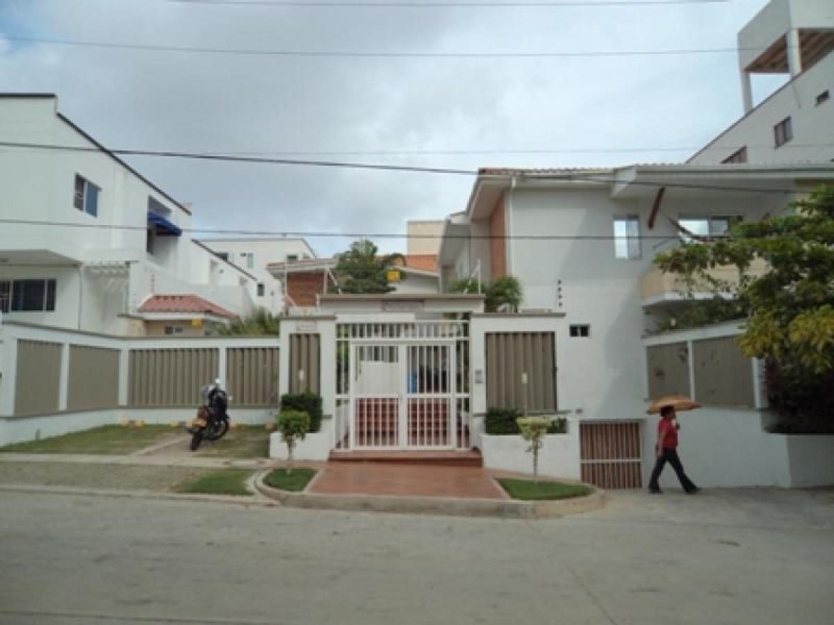 3 bedrooms House in Atlantico, Colombia No. 9356