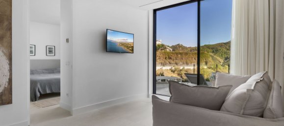 6 bedrooms Villa in Malaga, Spain No. 143960 35