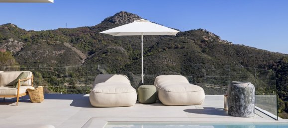 6 bedrooms Villa in Malaga, Spain No. 143960 9