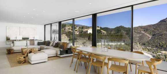 6 bedrooms Villa in Malaga, Spain No. 143960 18