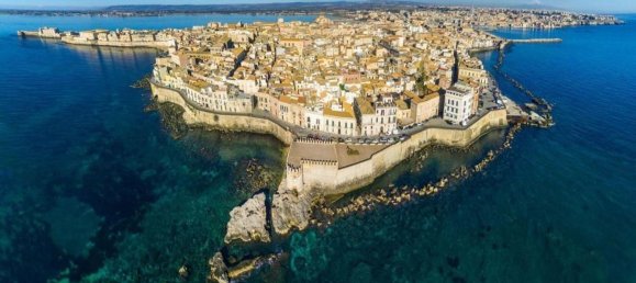 Studio in Syracuse, Italy No. 276053 7