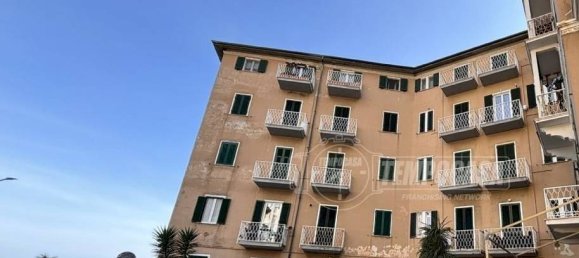 2 bedrooms Apartment in Savona, Italy No. 354718 7